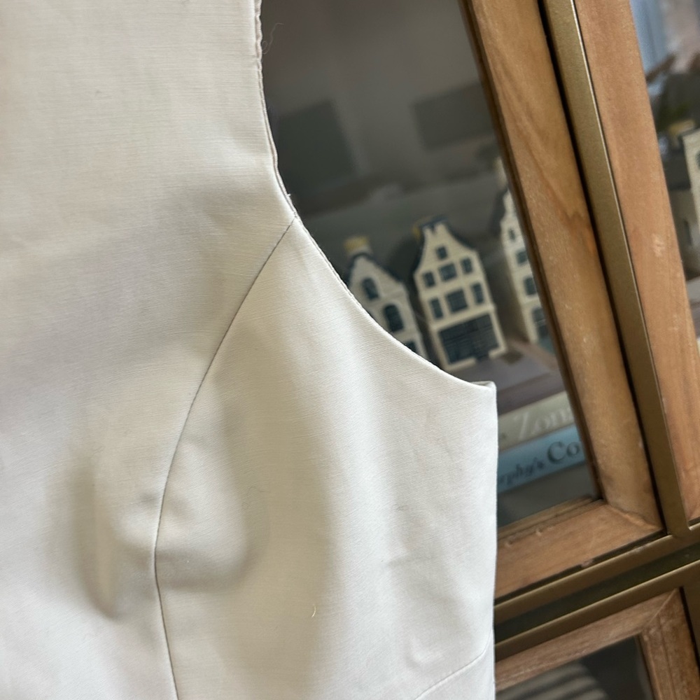Sandra Angelozzi / Femme de Carriere Cream Sleeveless Top - Picture 4 of 12